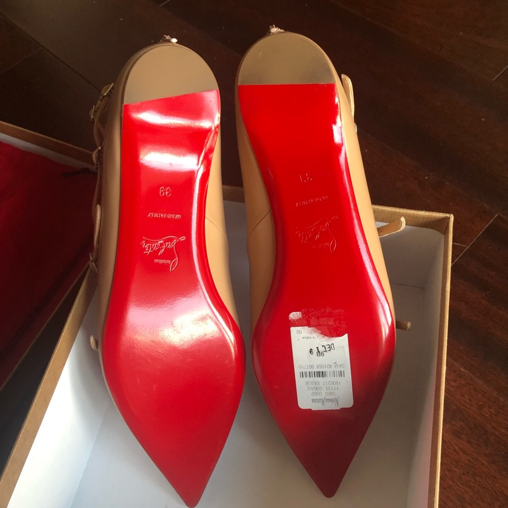 Christian Louboutin Flats - Size 39 - Nude - Picture 5 of 5